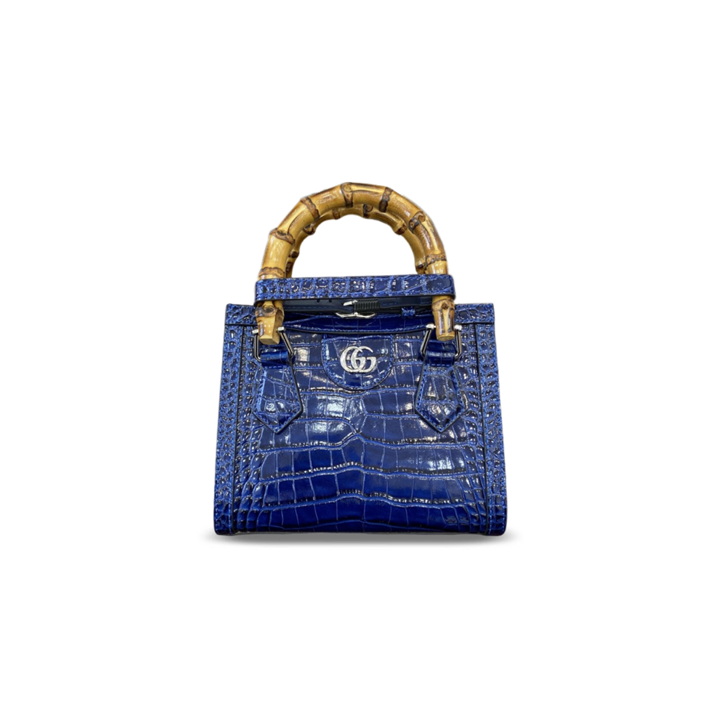 GUCCI DIANA MINI TOTE BAG 702732 (20*16*10cm)